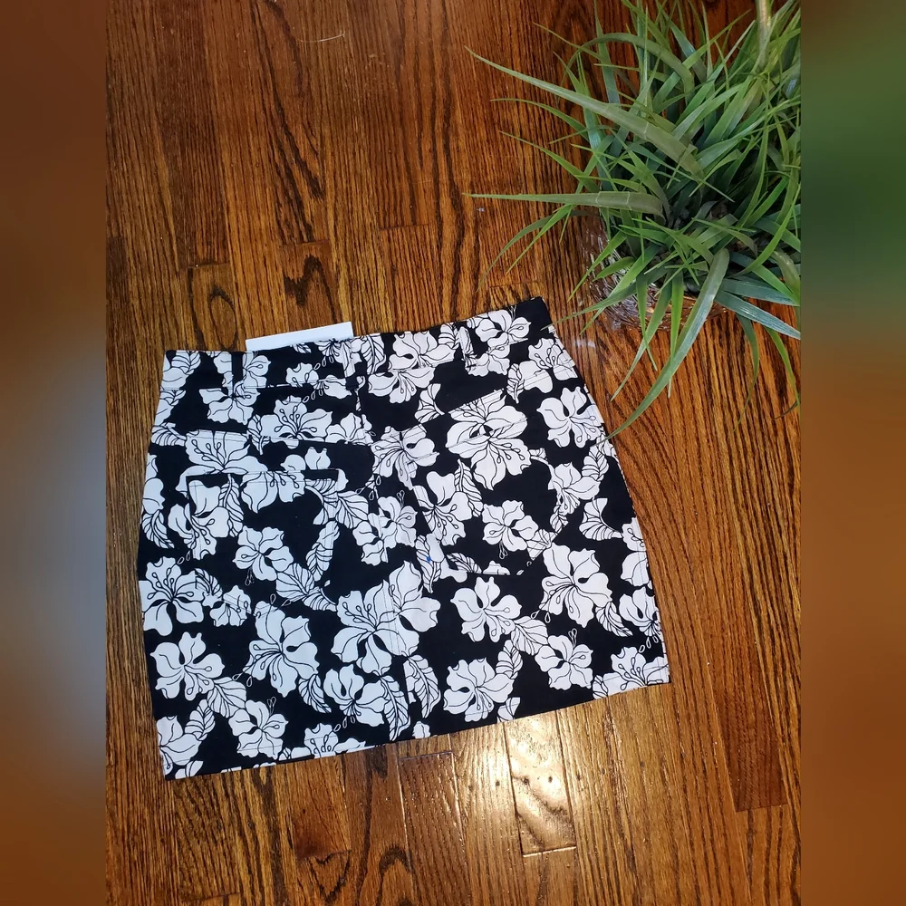 Motel Rocks Floral Skirt